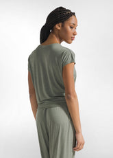T-SHIRT IN VISCOSA CON NODO VERDE - SAGE GREEN | DEHA
