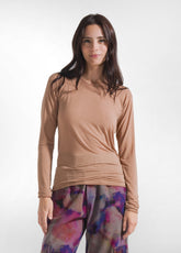 BROWN CASHMERE BLEND LONG SLEEVE T-SHIRT - T-shirts - Outlet | DEHA