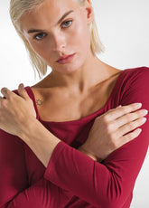 TOP MANICHE LUNGHE IN MICROFIBRA RICICLATA ROSSO - Canotte e Reggiseni sportivi - Outlet | DEHA