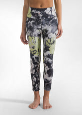 LEGGINGS IN MICROFIBRA RICICLATA STAMPATA GRIGIO - FLORAL BLACK | DEHA