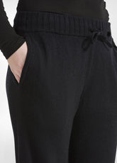 JOGGER DI MAGLIA IN MISTO LANA NERO - BLACK | DEHA