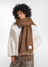 SCIARPA CON FRANGE MARRONE - GLACE' BROWN | DEHA