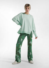 PANTALONE FLUIDO IN VISCOSA STAMPATA VERDE - GREEN LEAVES | DEHA