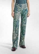 PANTALONE FLUIDO IN VISCOSA STAMPATA BLU - TEAL BLUE LEAVES | DEHA