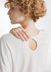 VISKOSE KEY-HOLE LOOSE T-SHIRT - WHITE - DEHA ESSENTIALS | DEHA