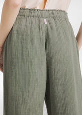 PANTALONE CROPPED IN GARZA DI COTONE VERDE - SAGE GREEN | DEHA