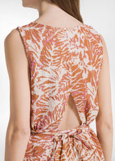 ABITO SMANICATO IN SEERSUCKER STAMPATO MARRONE - CORAL PINK LEAVES | DEHA