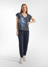 MARBLED GRAPHIC V-NECK T-SHIRT - BLACK - BLACK | DEHA