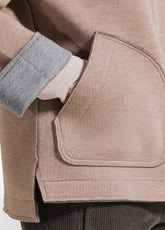 ZWEIFARBIGE SCUBA-JACKE MIT BRAUNEN KNÖPFEN - CAMEL BROWN | DEHA