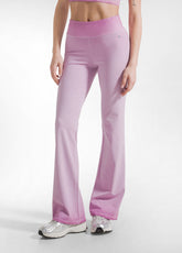 SET T-SHIRT LOOSE FIT BIANCA E PANTALONI JAZZ EFFETTO FADE ROSA - | DEHA