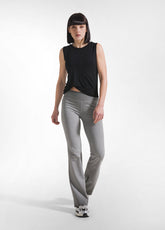 CANOTTA YOGA CON NODO FRONTALE NERO - Set Yoga / Pilates | DEHA