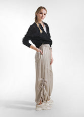 PANTALONI SATINATI MODELLO MAGNUM BEIGE - New In | SS26: READY WHEN YOU ARE | DEHA