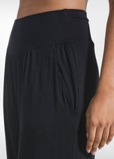 BLACK STRETCH VISCOSE T-SHIRT AND STRAIGHT-LEG TROUSER SET - Everyday Sets | DEHA