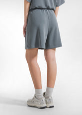 COMPLETO FELPA A MANICHE CORTE E SHORTS PLISSETTATI IN MODAL VERDE - | DEHA