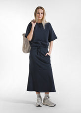 SHORT-SLEEVED SWEATSHIRT AND MODAL SKIRT SET IN BLACK - | DEHA