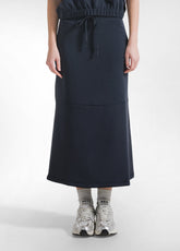 SHORT-SLEEVED SWEATSHIRT AND MODAL SKIRT SET IN BLACK - | DEHA