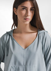 FELPA CON CAPPUCCIO CON DETTAGLI IN SATIN EFFETTO - TEAL GREEN | DEHA