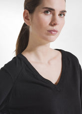 Silk V-Neck Knit Top - Black - BLACK | DEHA