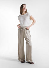 TOP SPORTIVO STRETCH ADERENTE BIANCO - New In | SS26: READY WHEN YOU ARE | DEHA