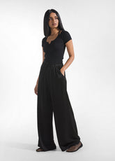 PANTALONI PALAZZO IN SATIN NERO - BLACK | DEHA