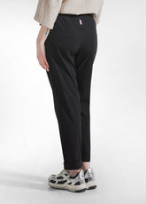 PANTALONI DRITTI IN POPLINE ELASTICIZZATO NERO - BLACK | DEHA