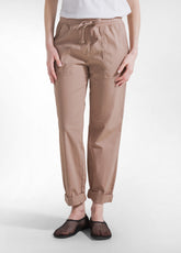 PANTALONI DRITTI IN POPLINE ELASTICIZZATO MARRONE - KHAKI BROWN | DEHA