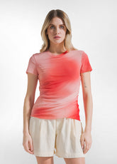 T-SHIRT PLISSETTATA IN DOPPIO STRATO DI TULLE ALLOVER ROSSO - Top & T-shirts | DEHA