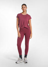 T-SHIRT YOGA CON NODO FRONTALE ROSSO - CHERRY RED | DEHA