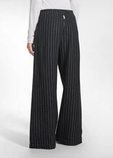 PALAZZOHOSE MIT NADELSTREIFEN - SCHWARZ - BLACK | DEHA