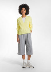 YELLOW SEQUINED V-NECK SWEATER | DEHA