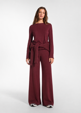 RED LIGHTWEIGHT WOOL CREWNECK SWEATER AND TROUSERS SET - Everyday Sets | DEHA
